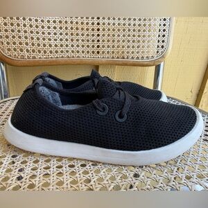 Allbirds Black Tree Skippers size 8